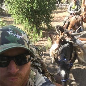 Meet your Posher, Skeeter